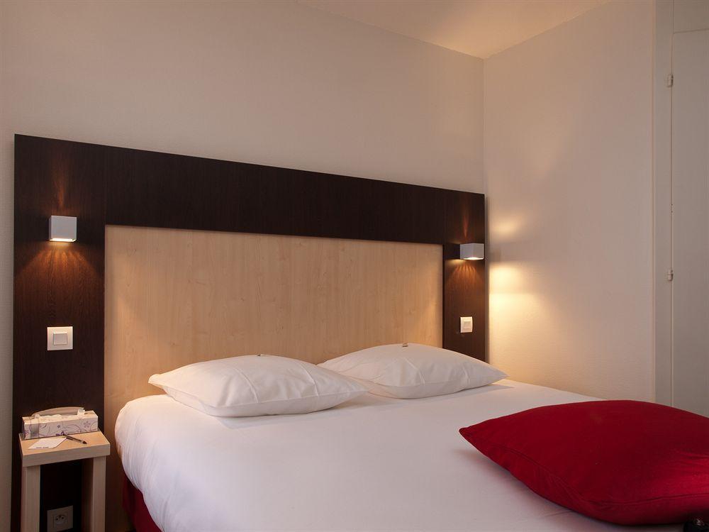 Kyriad Rouen Nord - Mont Saint Aignan Ngoại thất bức ảnh