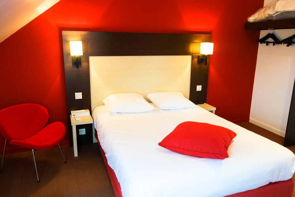 Kyriad Rouen Nord - Mont Saint Aignan Ngoại thất bức ảnh
