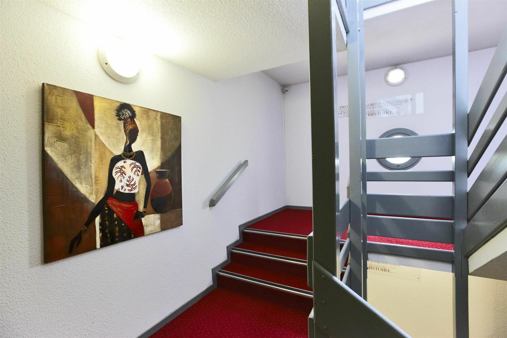 Kyriad Rouen Nord - Mont Saint Aignan Ngoại thất bức ảnh
